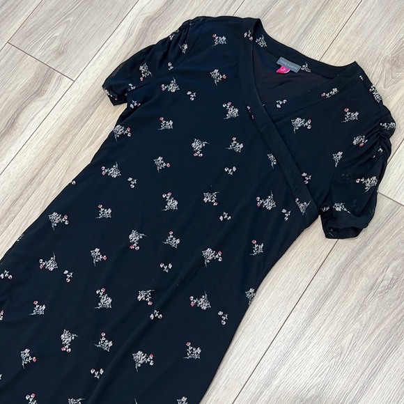 Vince Camuto Stretchy Black Floral Print Ruched Casual Midi Dress - Picture 4 of 9